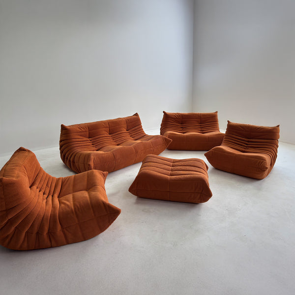 Canapé Relax moderne 3 Places en Velours Côtelé – Design Sculptural et Texture Élégante
