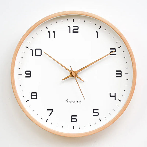 Horloge Murale Nordique en Bois.