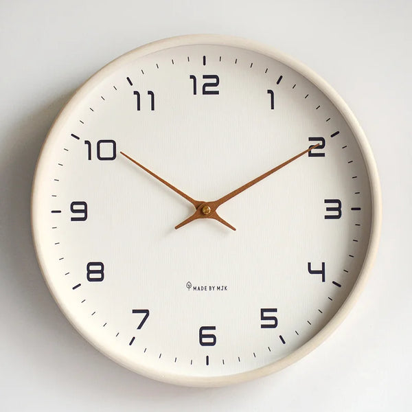 Horloge Murale Nordique en Bois.