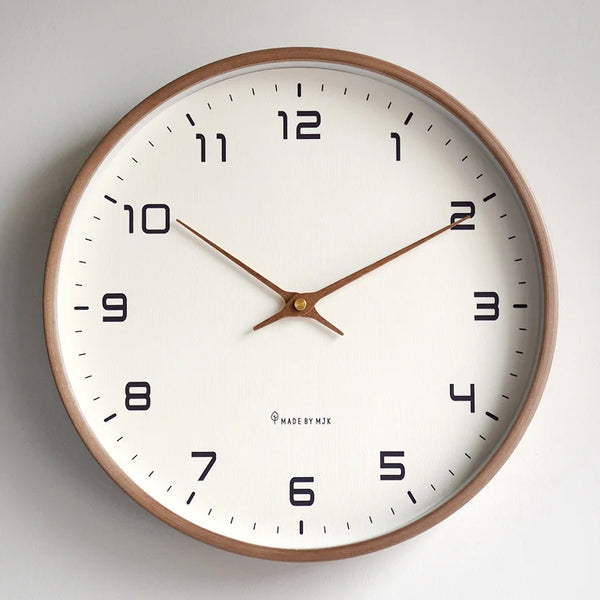 Horloge Murale Nordique en Bois.