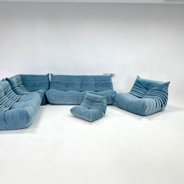 Chauffeuse d’Angle Relax en Tissu de Luxe – Modulable, Sculptural, Confort Enveloppant