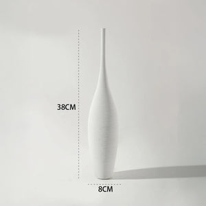 Vase Sculptural Élancé – Céramique Moderne Noir ou Blanc